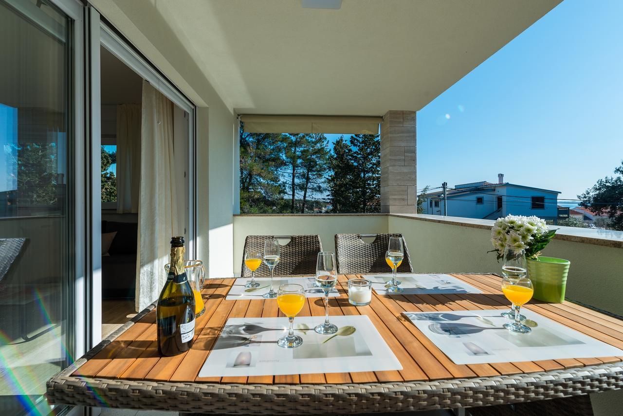 Apartments Corkovic Вир Екстериор снимка