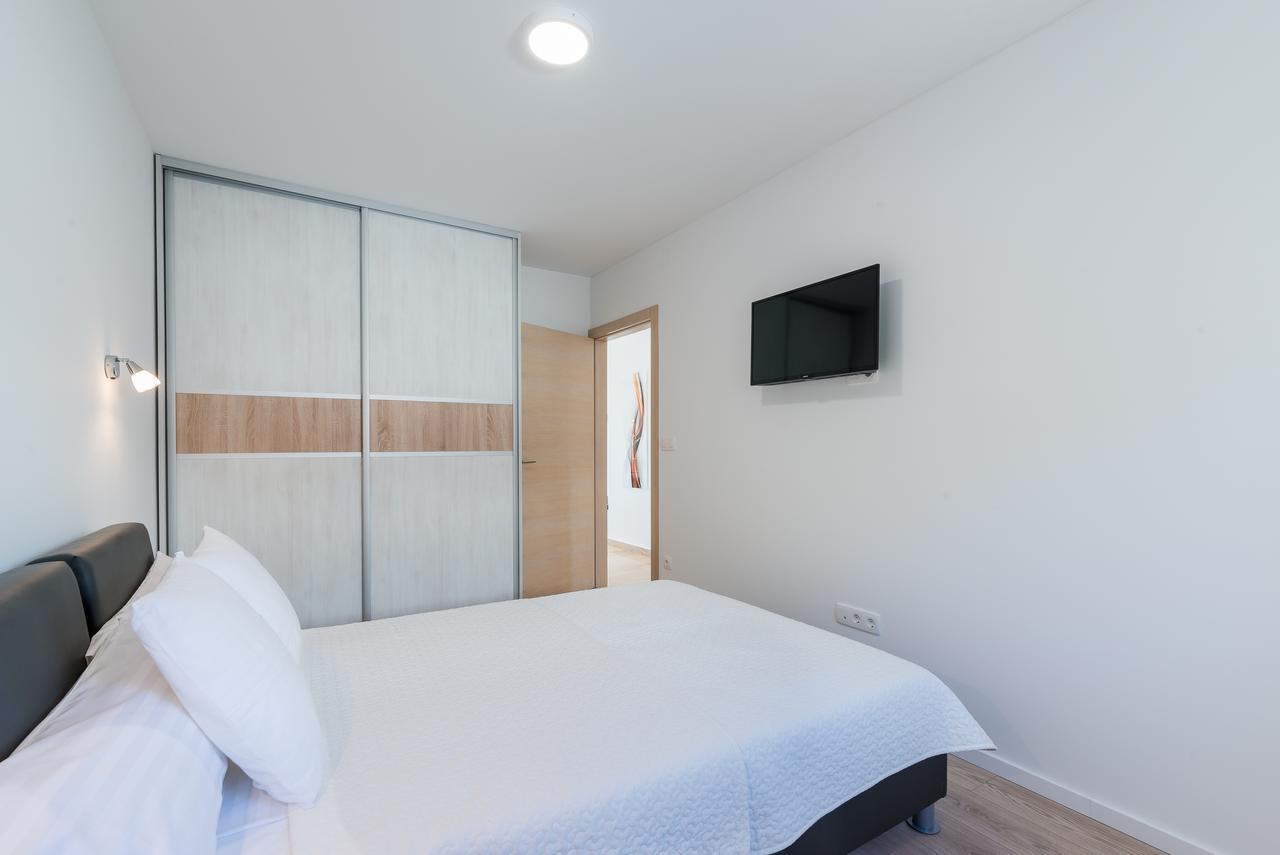 Apartments Corkovic Вир Екстериор снимка